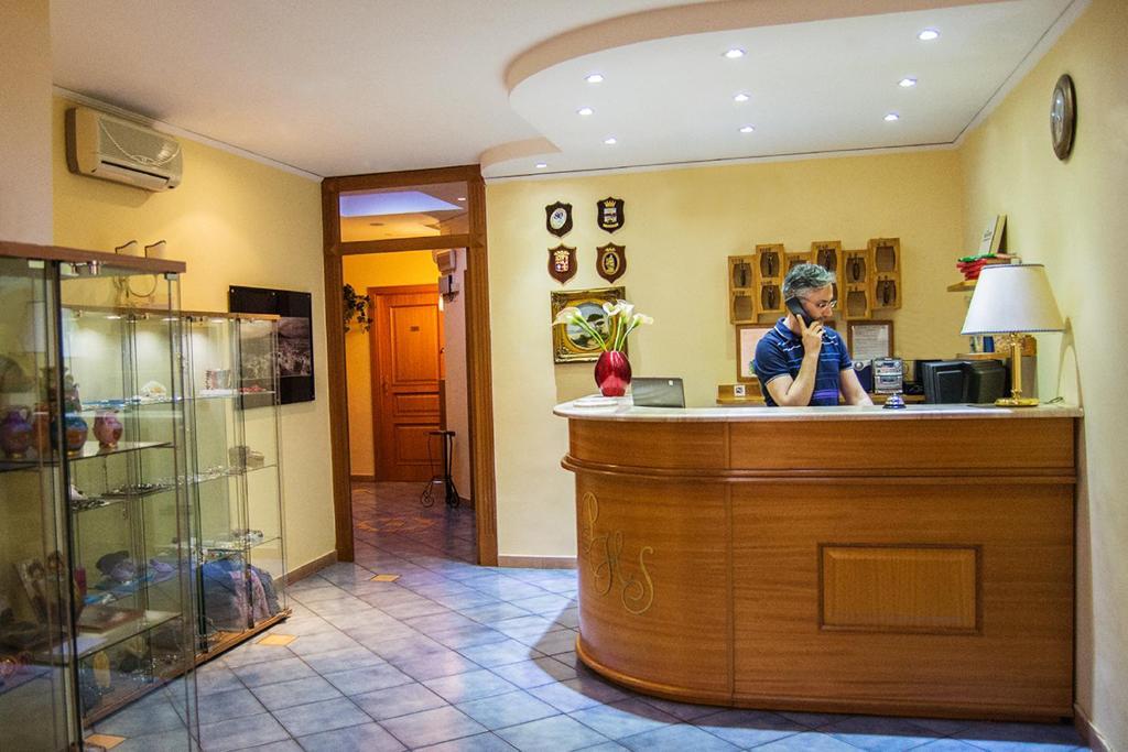 Hotel Piccolo Sogno Pompei Ngoại thất bức ảnh