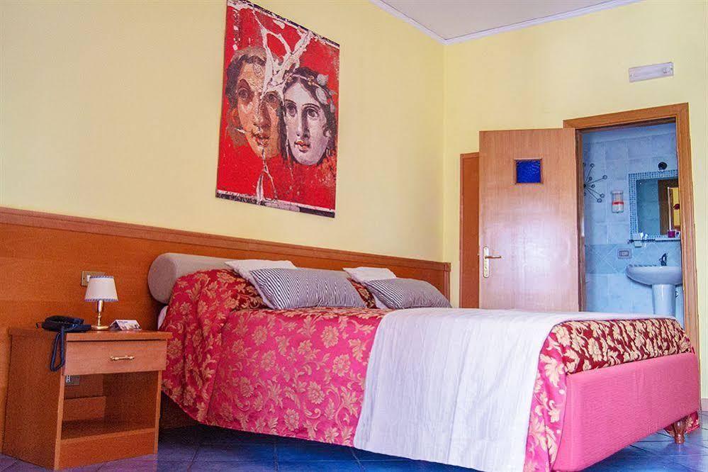 Hotel Piccolo Sogno Pompei Ngoại thất bức ảnh